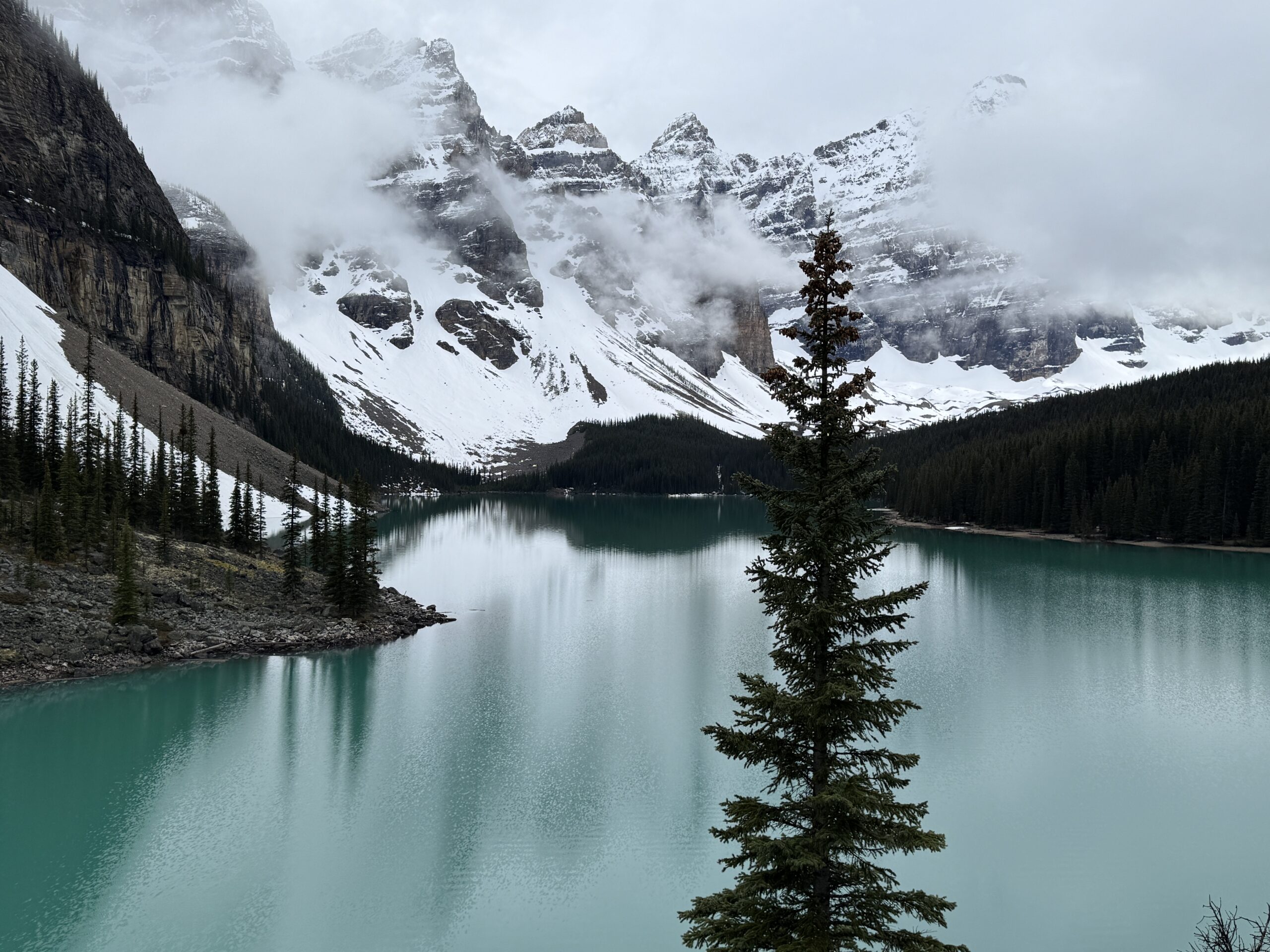 Moraine Lake Banff National Park at Sunset